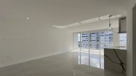 18051 Biscayne Boulevard Aventura FL 33160