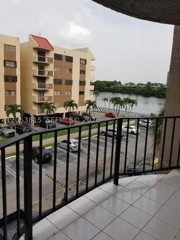 5201 NW 7th Street Miami FL 33126