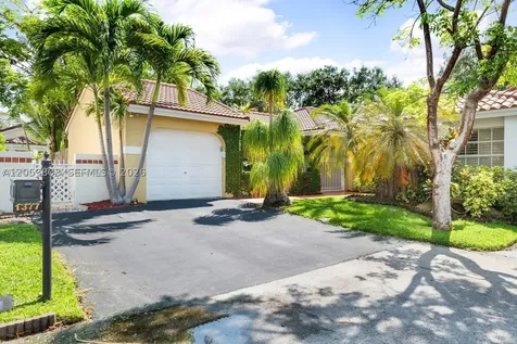 1377 Garden Road Weston FL 33326