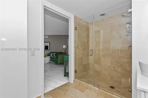 350 S Miami Avenue Miami FL 33130