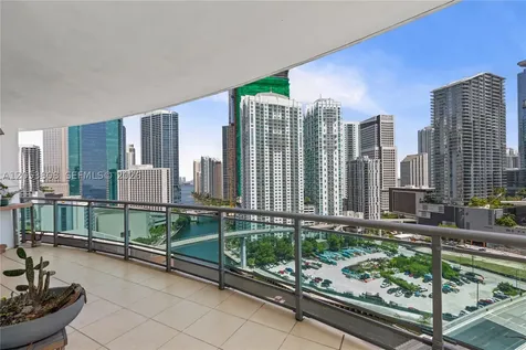 350 S Miami Avenue Miami FL 33130