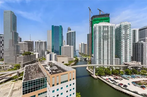 350 S Miami Avenue Miami FL 33130