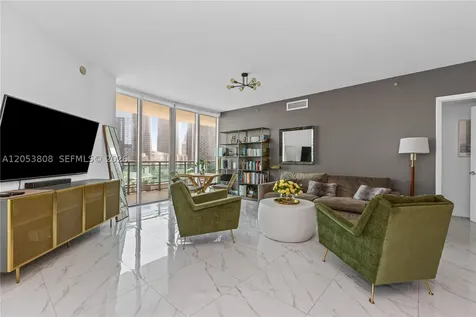 350 S Miami Avenue Miami FL 33130