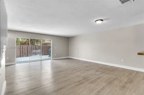 7463 SW 164th Avenue Miami FL 33193