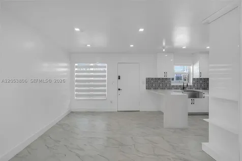 2225 NE 123rd Street North Miami FL 33181