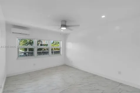 2225 NE 123rd Street North Miami FL 33181