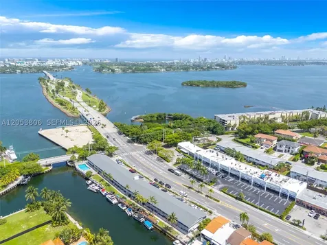 2225 NE 123rd Street North Miami FL 33181