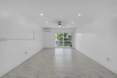2225 NE 123rd Street North Miami FL 33181