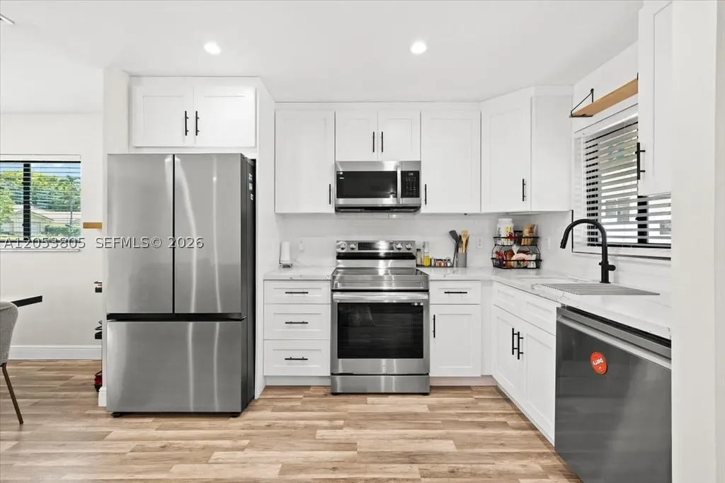 2338 NW 98th Way Coral Springs FL 33065