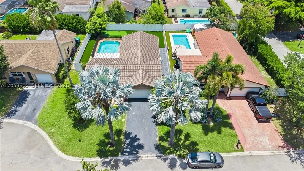 2338 NW 98th Way Coral Springs FL 33065