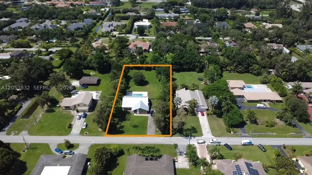 11501 SW 3rd Street Plantation FL 33325