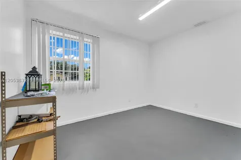 11501 SW 3rd Street Plantation FL 33325