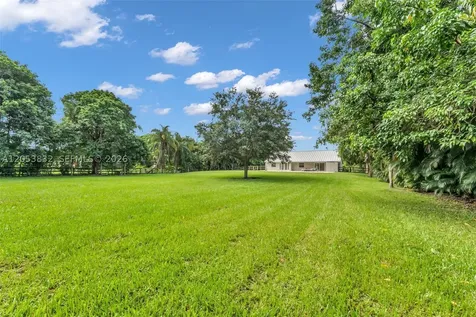 11501 SW 3rd Street Plantation FL 33325