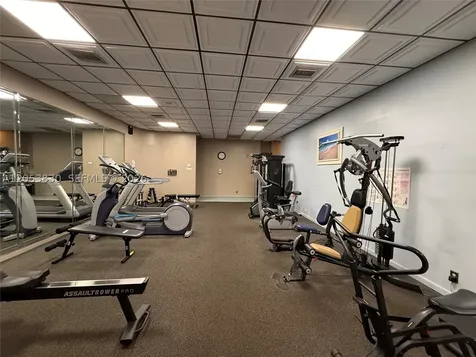 1000 Colony Point Circle Pembroke Pines FL 33026