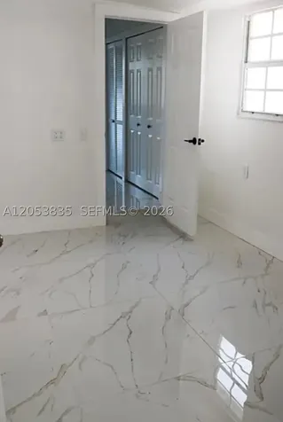1237 NW 33rd Avenue Miami FL 33125