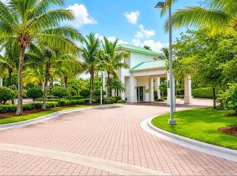 5300 NW 87th Avenue Doral FL 33178