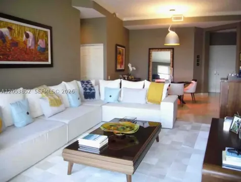 808 Brickell Key Drive Miami FL 33131
