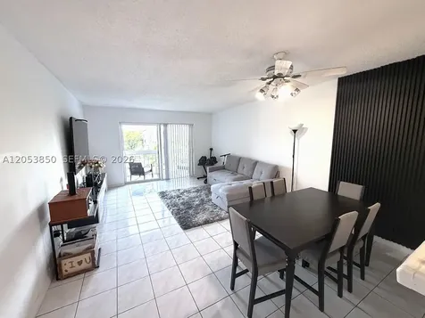 7705 Camino Real Miami FL 33143