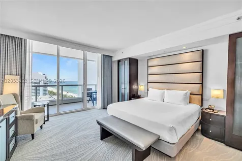 4391 Collins Avenue Miami Beach FL 33140