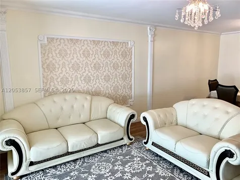 619 NE 14th Avenue Hallandale Beach FL 33009