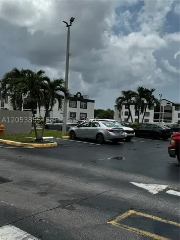 9731 Fontainebleau Boulevard Miami FL 33172