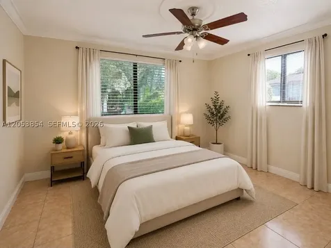 4004 SW 20th Street West Park FL 33023