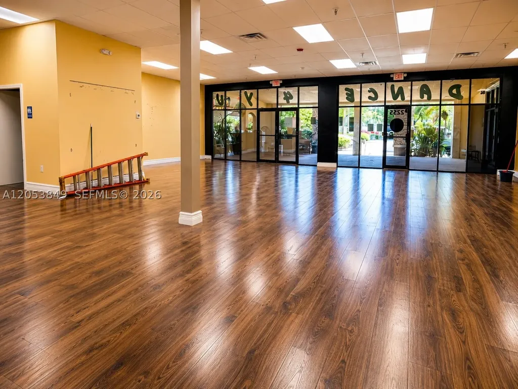 2215 W Hillsboro Boulevard Deerfield Beach FL 33442