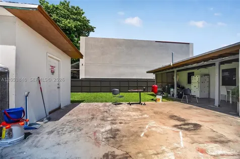 7151 SW 42nd Street Miami FL 33155
