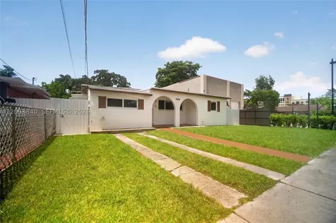 7151 SW 42nd Street Miami FL 33155
