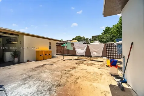 7151 SW 42nd Street Miami FL 33155
