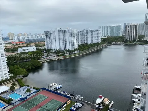 18061 Biscayne Boulevard Aventura FL 33160
