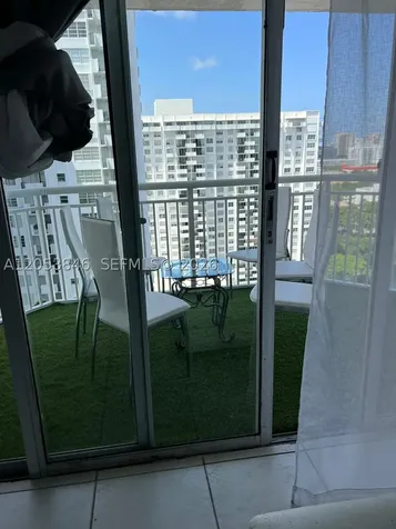 18061 Biscayne Boulevard Aventura FL 33160