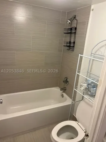 18061 Biscayne Boulevard Aventura FL 33160