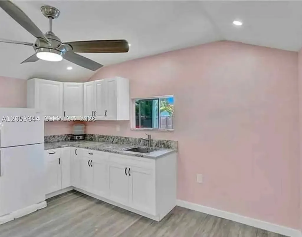 4300 NE 12th Terrace Pompano Beach FL 33064