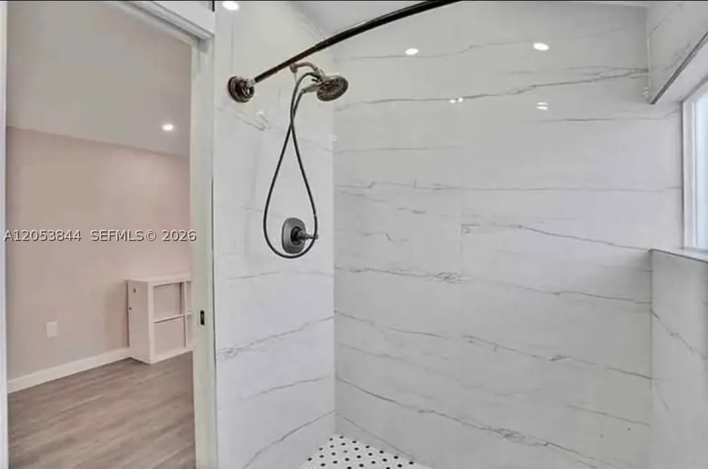 4300 NE 12th Terrace Pompano Beach FL 33064