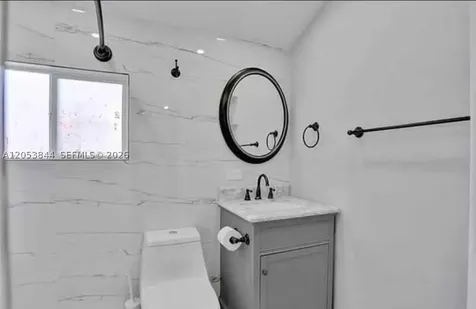 4300 NE 12th Terrace Pompano Beach FL 33064
