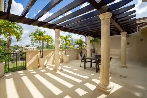 300 Majorca Avenue Coral Gables FL 33134