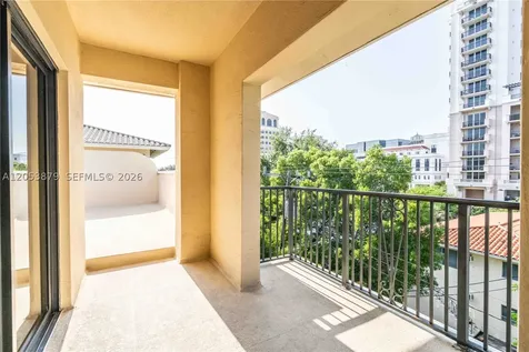 300 Majorca Avenue Coral Gables FL 33134