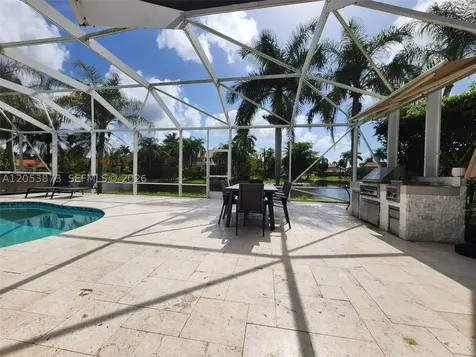 594 Spinnaker Weston FL 33326