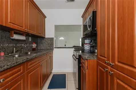 681 NE 1st Place Hialeah FL 33010