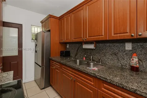 681 NE 1st Place Hialeah FL 33010