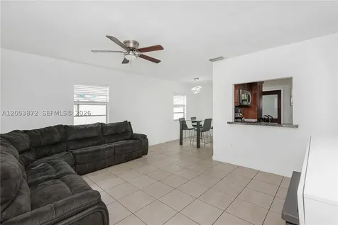 681 NE 1st Place Hialeah FL 33010