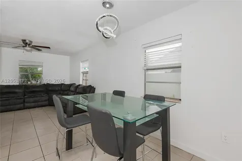 681 NE 1st Place Hialeah FL 33010