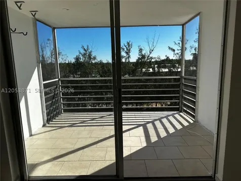 North Miami Beach FL 33160
