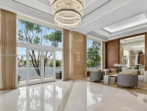 7000 Island Boulevard Aventura FL 33160