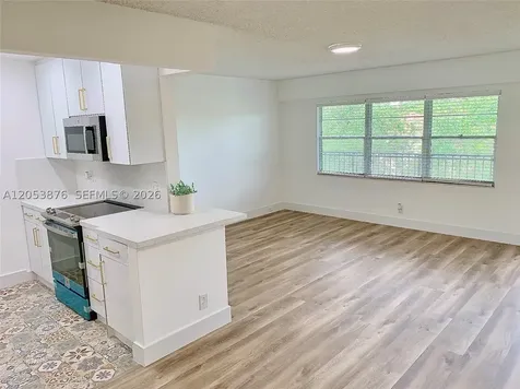 101 SW 132nd Way Pembroke Pines FL 33027