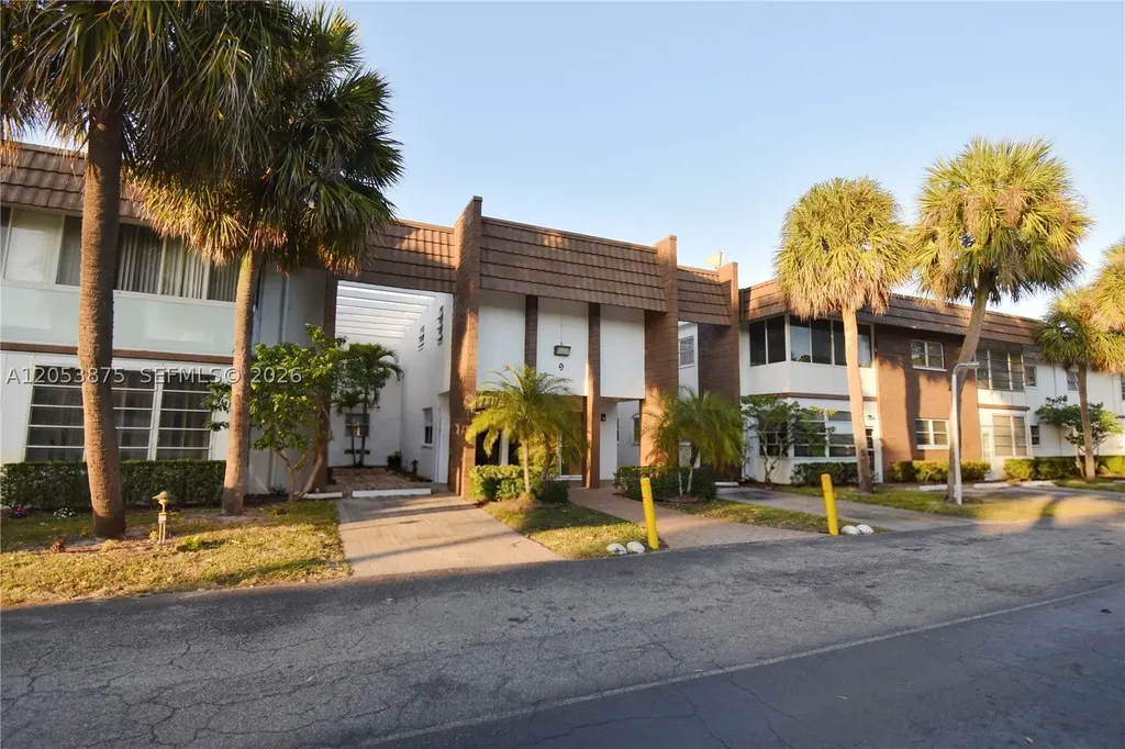 2291 NW 48th Terrace Lauderhill FL 33313