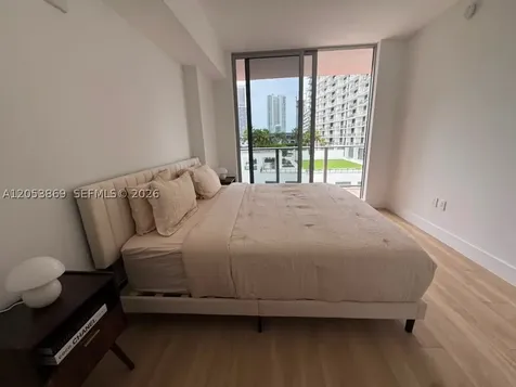 90 NE 32nd Street Miami FL 33137