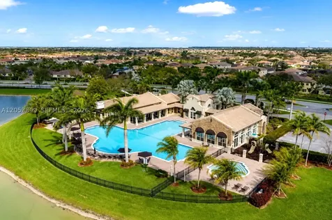 1485 NE 33rd Road Homestead FL 33033