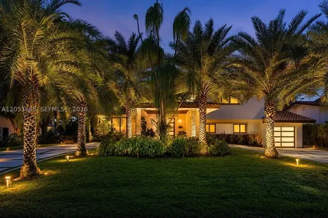 19035 E E. St. Andrews Drive Hialeah FL 33015